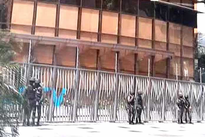 58IN-VENEZUELA, MADURO TOMA LA PLANTA DE DIRECTTV