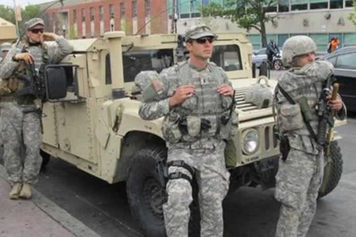 64IN-EEUU LA GUARDIA NACIONAL SE DEPLEGÓ EN 15 ESTADOS