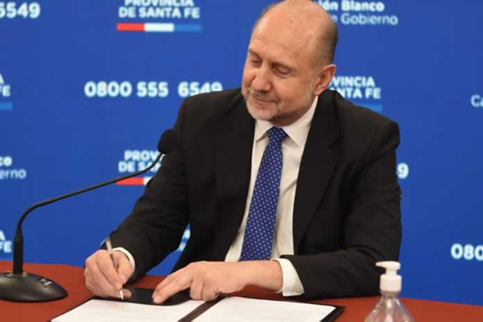 29PR-SANTA FE PEROTTI FIRMO ACUERDO POR 4600MILLONES