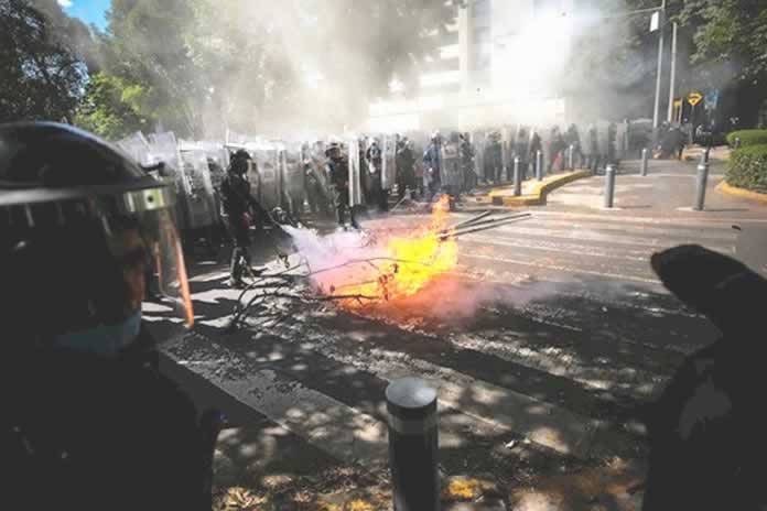 69IN-MEXICO AMLO ENFRENTA UNA VIOLENCIA DESCONTROLADA