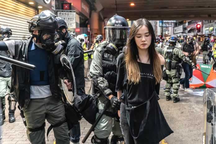 103IN-CHINA AMENAZA A CANADÁ