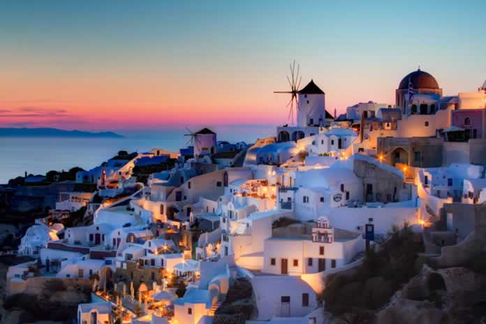 47IG-Cuadernos de viajes. Oia, el pueblo donde el sol calla