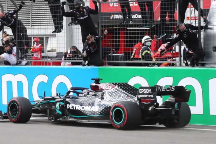 10DEP-HAMILTON GANO EN PARIS