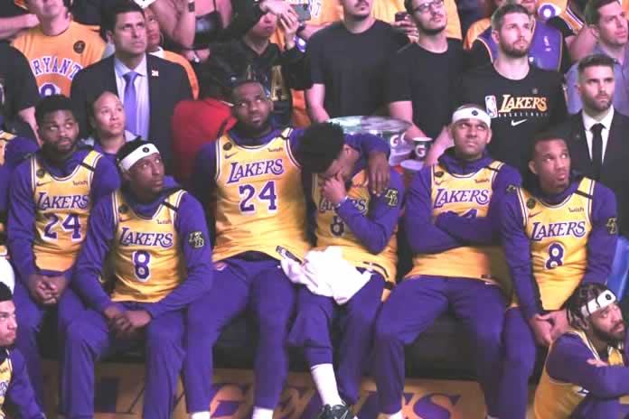 12DEP-ANGELES LAKERS HOMENAJE A KOBEN BRYANT