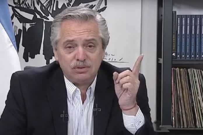 163P-El presidente Fernández ratificó que no cambiará su agenda política por el banderazo