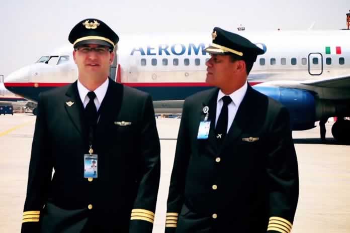184EN-México. Los pilotos de Aeroméxico aceptan bajarse el sueldo hasta un 15% y admiten 79 despidos