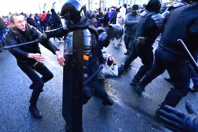 447INT- Rusia. El gobierno de Putin defiende la actuación policial ante las protestas y recalca que no hay represión