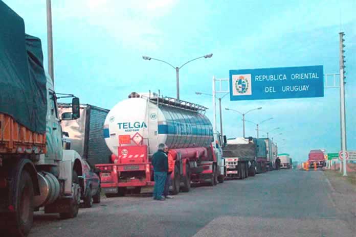 236EN- Argentina muestra una marcada caída de su intercambio comercial intra Mercosur