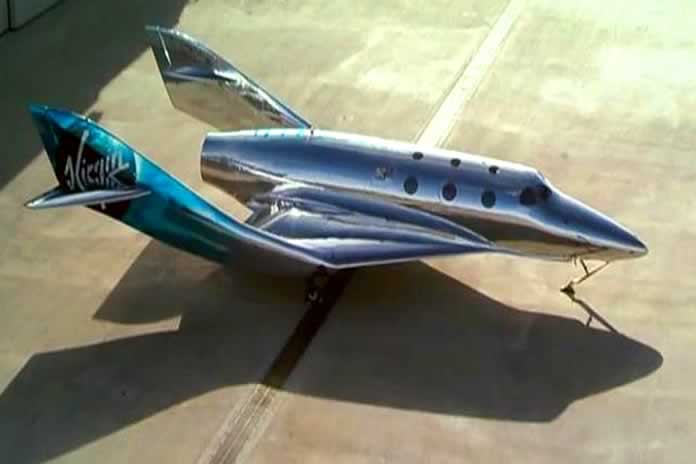 315 CC - Virgin Galactic ha presentado el primer avión espacial suborbital Spaceship III de la compañía, VSS Imagine