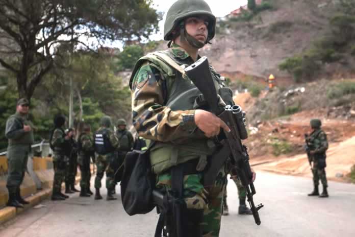 531 INT- Colombia. Tensión en la frontera con Venezuela por combates entre el Ejército y grupos disidentes de la FARC